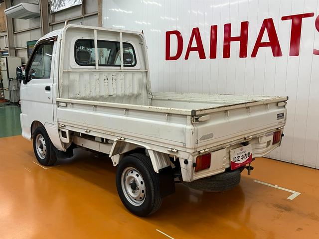 ハイゼットトラック エアコン・パワステ スペシャル 4WD 三方開 エアコン ラジオ パワーステアリング(6枚目)