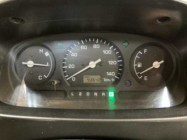 ハイゼットトラック エアコン・パワステ スペシャル 4WD 三方開 エアコン ラジオ パワーステアリング(19枚目)