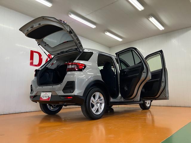 ロッキー X サポカーSワイド適合 ドラレコ パノラマモニター対応 電動パーキングブレーキ USB接続端子 ステアリングスイッチ コーナーセンサー キーフリー(9枚目)