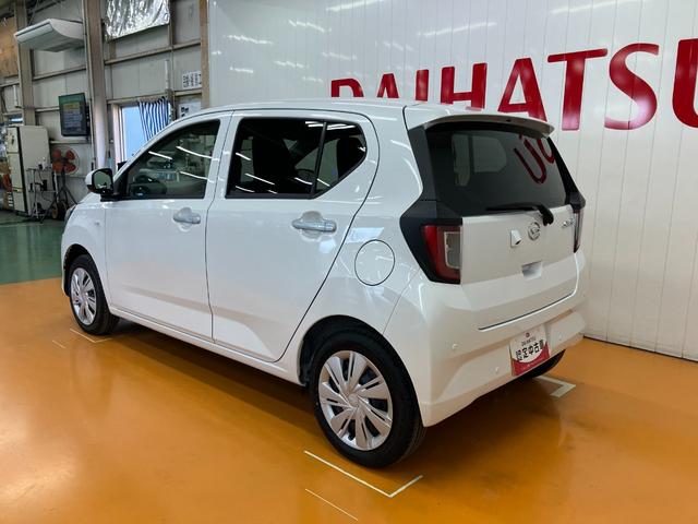 ミライース X SAIII サポカーSワイド適合 エアコン Bカメラ コーナーセンサー 光軸調整ダイヤル オートハイビーム アイドリングストップ 横滑り防止機能 誤発進抑制機能 電動格納ミラー パワーウインドウ キーレス(6枚目)