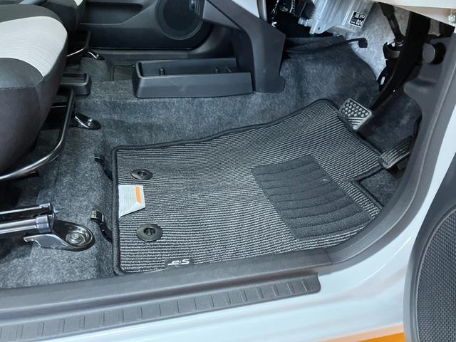 ミライース X SAIII サポカーSワイド適合 エアコン Bカメラ コーナーセンサー 光軸調整ダイヤル オートハイビーム アイドリングストップ 横滑り防止機能 誤発進抑制機能 電動格納ミラー パワーウインドウ キーレス(19枚目)