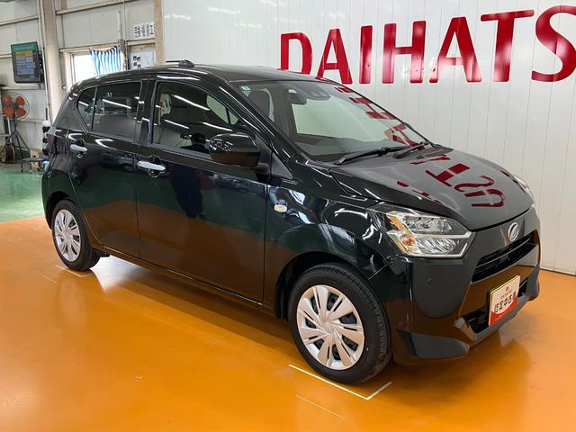 ミライース Ｘ　ＳＡＩＩＩ　サポカーＳワイド適合　エアコン　コーナーセンサー　光軸調整ダイヤル　オートハイビーム　アイドリングストップ　横滑り防止機能　誤発進抑制機能　電動格納ミラー　パワーウインドウ　キーレス（7枚目）