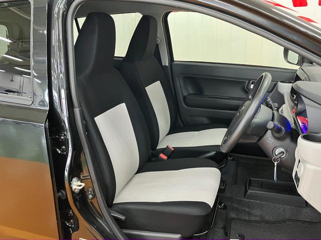 ミライース Ｘ　ＳＡＩＩＩ　サポカーＳワイド適合　エアコン　コーナーセンサー　光軸調整ダイヤル　オートハイビーム　アイドリングストップ　横滑り防止機能　誤発進抑制機能　電動格納ミラー　パワーウインドウ　キーレス（17枚目）