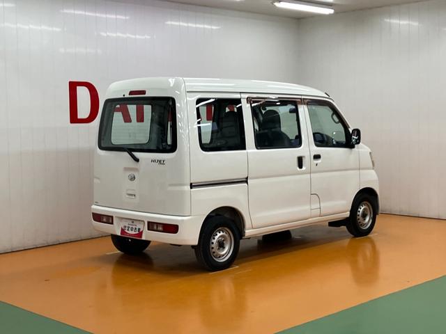 ハイゼットカーゴ スペシャル　両側スライドドア　ラジオ　エアコン　リアウィンドウデフォッガー　光軸調整ダイヤル　エアバッグ　パワーステアリング（8枚目）