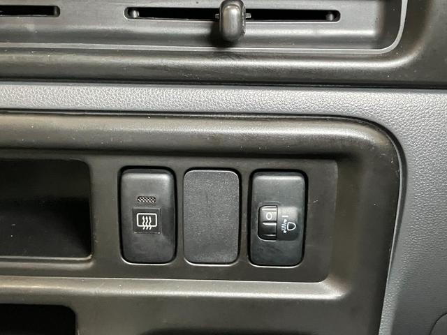 ハイゼットカーゴ スペシャル　両側スライドドア　ラジオ　エアコン　リアウィンドウデフォッガー　光軸調整ダイヤル　エアバッグ　パワーステアリング（17枚目）