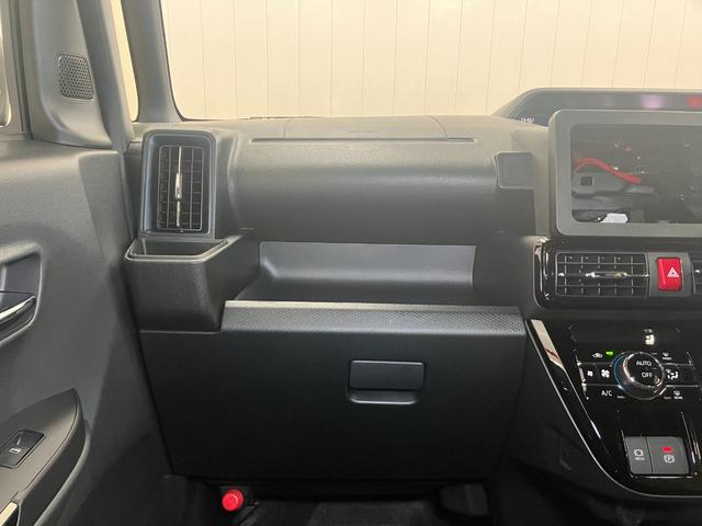 タント カスタムＲＳ　サポカーＳワイド適合　ミラクルオープンドア　両側オートスライドドア　パノラマモニター対応　電動パーキングブレーキ　ステアリングスイッチ　シートヒーター　オートエアコン　コーナーセンサー　キーフリー（12枚目）