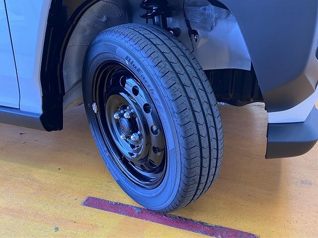 タフト Ｘ　サポカーＳワイド適合　スカイフィールトップ　Ｂカメラ　ステアリングスイッチ　オートエアコン　電動パーキングブレーキ　Ｐスタート　コーナーセンサー　アイドリングストップ　オートハイビーム　キーフリー（28枚目）