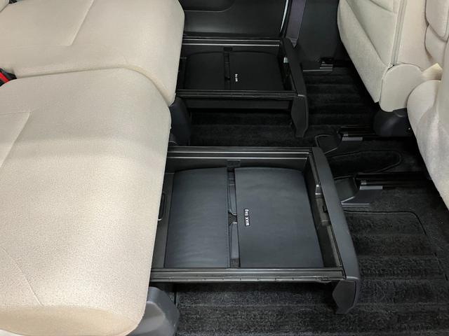 ムーヴキャンバス Ｇメイクアップリミテッド　ＳＡＩＩＩ　サポカーＳワイド適合　ドラレコ　パノラマモニター対応　ステアリングスイッチ　ＵＳＢ接続端子　両側オートスライドドア　Ｐスタート　アイドリングストップ　オートハイビーム　ＥＴＣ　置きラクボックス（22枚目）