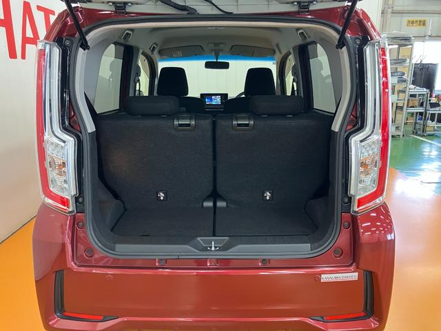 ムーヴ カスタム　Ｘ　ＳＡ　スマアシ　Ｂカメラ　ステアリングスイッチ　オートエアコン　ＵＳＢ接続端子　Ｐスタート　エコアイドル　横滑り防止機能　誤発進抑制機能　キーフリー（11枚目）