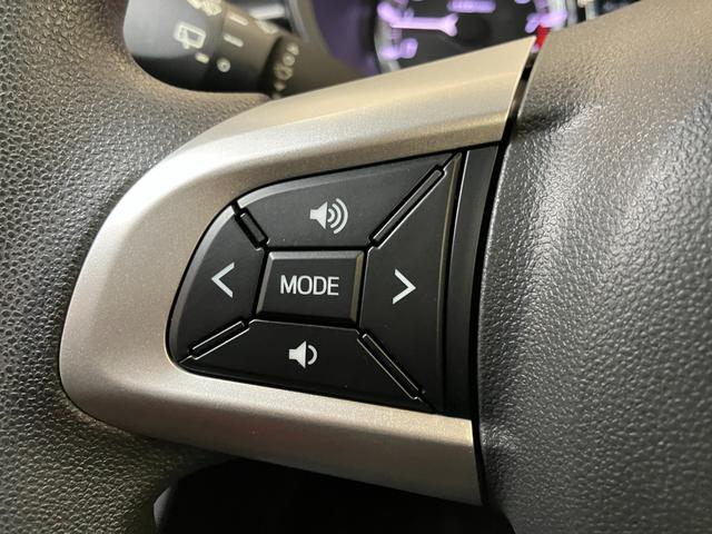 ムーヴ カスタム　Ｘ　ＳＡ　スマアシ　Ｂカメラ　ステアリングスイッチ　オートエアコン　ＵＳＢ接続端子　Ｐスタート　エコアイドル　横滑り防止機能　誤発進抑制機能　キーフリー（17枚目）