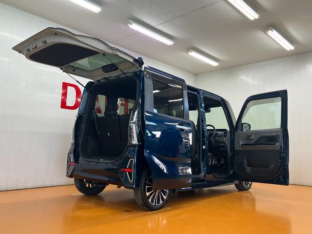 タント カスタムＲＳセレクション　サポカーＳワイド適合　ドラレコ　ミラクルオープンドア　両側オートスライドドア　パノラマモニター対応　ミラクルウォークスルー　全車速追従機能付ＡＣＣ　ステアリングスイッチ　シートヒーター　ＵＳＢ接続端子（10枚目）