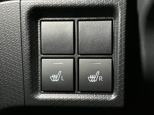 タント カスタムＲＳ　サポカーＳワイド適合　ミラクルオープンドア　両側オートスライドドア　パノラマモニター対応　電動パーキングブレーキ　ステアリングスイッチ　シートヒーター　オートエアコン　コーナーセンサー　キーフリー（18枚目）