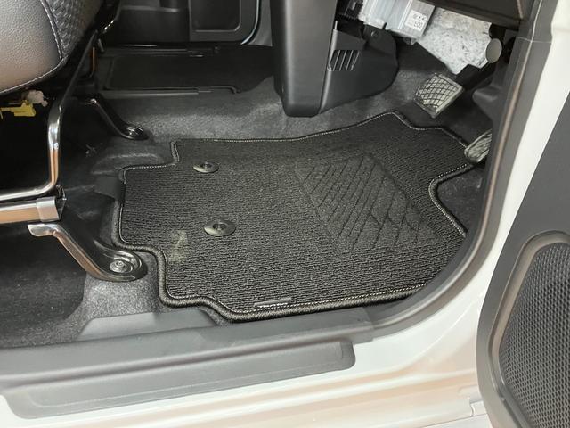 タント カスタムＲＳ　サポカーＳワイド適合　ミラクルオープンドア　両側オートスライドドア　パノラマモニター対応　電動パーキングブレーキ　ステアリングスイッチ　シートヒーター　オートエアコン　コーナーセンサー　キーフリー（23枚目）