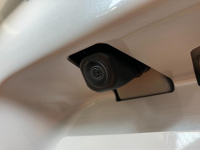 タント カスタムＲＳ　サポカーＳワイド適合　ミラクルオープンドア　両側オートスライドドア　パノラマモニター対応　電動パーキングブレーキ　ステアリングスイッチ　シートヒーター　オートエアコン　コーナーセンサー　キーフリー（27枚目）