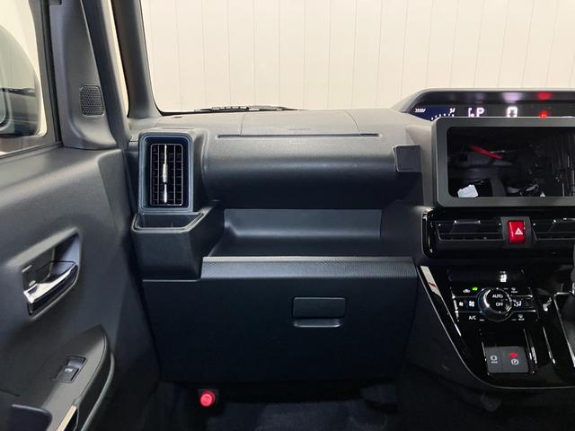 タント カスタムＲＳ　サポカーＳワイド適合　ミラクルオープンドア　両側オートスライドドア　電動パーキングブレーキ　パノラマモニター対応　ステアリングスイッチ　シートヒーター　オートエアコン　コーナーセンサー　キーフリー（12枚目）