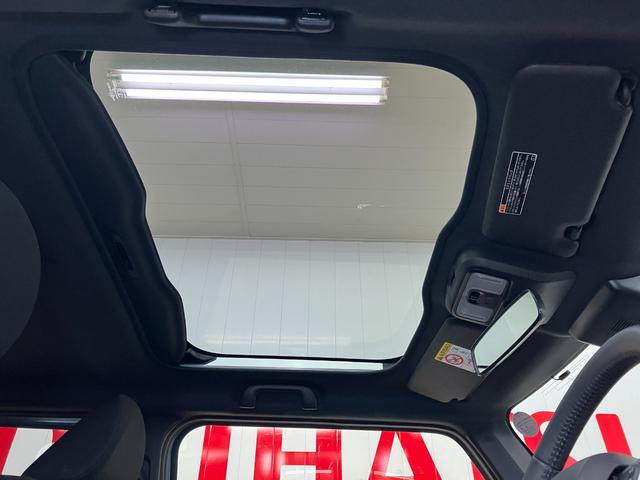 タフト Ｇ　ダーククロムベンチャー　サポカーＳワイド適合　スカイフィールトップ　電動パーキングブレーキ　全車速追従機能付ＡＣＣ　パノラマモニター対応　ステアリングスイッチ　シートヒーター　ＵＳＢ接続端子　Ｐスタート　コーナーセンサー（24枚目）