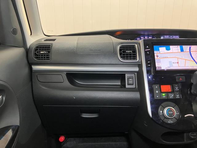 タント カスタムＲＳ　トップエディションＳＡＩＩＩ　サポカーＳワイド適合　ドラレコ　ミラクルウォークスルー　ミラクルオープンドア　ＵＳＢ接続端子　ステアリングスイッチ　両側オートスライドドア　Ｐスタート　運転席シートヒーター　キーフリー（12枚目）