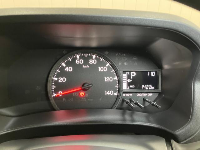 ハイゼットカーゴ ＤＸ　サポカーＳワイド適合　ルーフキャリア　ラジオ　エアコン　アクセサリーソケット　コーナーセンサー　アイドリングストップ　光軸調整ダイヤル　横滑り防止機能　誤発進抑制機能　パワーウインドウ　キーレス（15枚目）