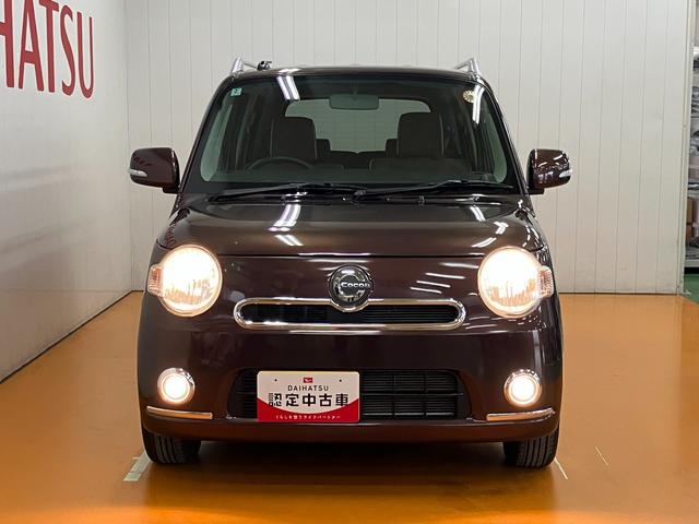 ミラココア ココアプラスＸスペシャルコーデ　オートエアコン　エコアイドル　電動格納ミラー　パワーウインドウ　光軸調整ダイヤル　ナビ（4枚目）