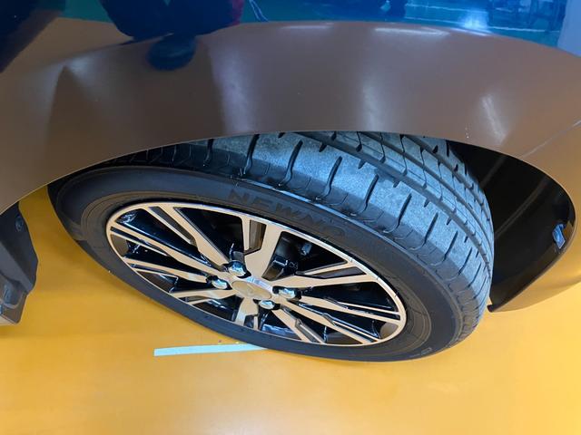 ムーヴ カスタム　ＸリミテッドＩＩ　ＳＡＩＩＩ　サポカーＳワイド適合　ドラレコ　ステアリングスイッチ　パノラマモニター対応　Ｐスタート　運転席シートヒーター　アイドリングストップ　横滑り防止機能　誤発進抑制機能　オートハイビーム　キーフリー（27枚目）