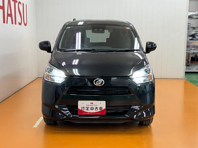 ミライース Ｘ　リミテッドＳＡＩＩＩ　サポカーＳワイド適合　ドラレコ　エアコン　Ｂカメラ　コーナーセンサー　オートハイビーム　アイドリングストップ　横滑り防止機能　誤発進抑制機能　電動格納ミラー　パワーウインドウ　ＥＴＣ　キーレス（4枚目）