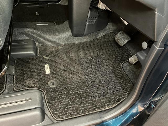 タント カスタムＲＳ　４ＷＤ　サポカーＳワイド適合　ドラレコ　ミラクルオープンドア　両側オートスライドドア　電動パーキングブレーキ　ディスプレイオーディオ　ステアリングスイッチ　シートヒーター　コーナーセンサー　キーフリー（26枚目）