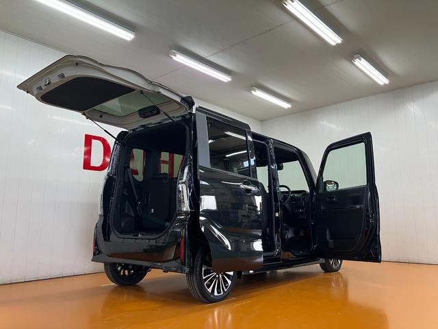 タント カスタムＲＳ　サポカーＳワイド適合　ミラクルオープンドア　両側オートスライドドア　電動パーキングブレーキ　ステアリングスイッチ　シートヒーター　オートエアコン　コーナーセンサー　キーフリー（9枚目）