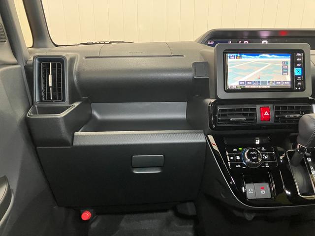 タント カスタムＲＳ　サポカーＳワイド適合　ミラクルオープンドア　両側オートスライドドア　電動パーキングブレーキ　ステアリングスイッチ　シートヒーター　オートエアコン　コーナーセンサー　キーフリー（12枚目）