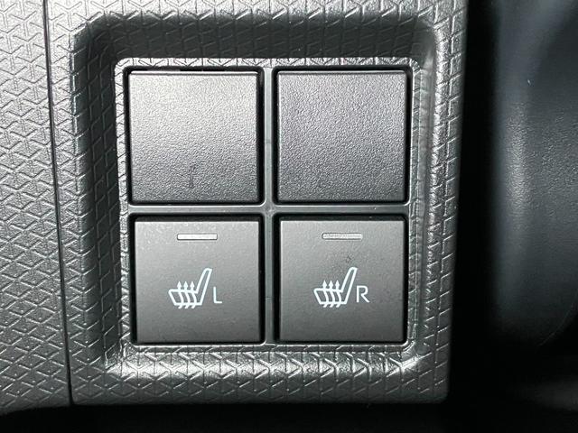 タント カスタムＲＳ　サポカーＳワイド適合　ミラクルオープンドア　両側オートスライドドア　電動パーキングブレーキ　ステアリングスイッチ　シートヒーター　オートエアコン　コーナーセンサー　キーフリー（19枚目）