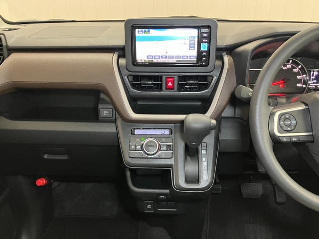 ムーヴ Ｘ　サポカーＳワイド適合　片側オートスライドドア　Ｂカメラ　ステアリングスイッチ　　ＵＳＢ接続端子　アクセサリーソケット　Ｐスタート　アイドリングストップ　コーナーセンサー　キーフリー（12枚目）