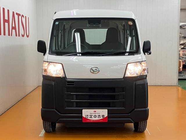 ハイゼットカーゴ スペシャルクリーン サポカーSワイド適合 オーディオ エアコン アクセサリーソケット コーナーセンサー ETC アイドリングストップ 光軸調整ダイヤル 横滑り防止機能 誤発進抑制機能 パワーウインドウ(4枚目)