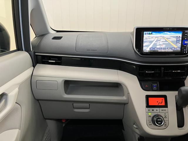 ムーヴ Xターボ SAIII サポカーSワイド適合 ドラレコ Bカメラ ステアリングスイッチ USB接続端子 ETC Pスタート 運転席シートヒーター アイドリングストップ 誤発進抑制機能 オートハイビーム キーフリー(11枚目)