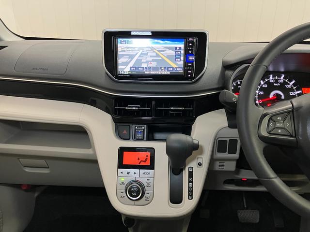 ムーヴ Xターボ SAIII サポカーSワイド適合 ドラレコ Bカメラ ステアリングスイッチ USB接続端子 ETC Pスタート 運転席シートヒーター アイドリングストップ 誤発進抑制機能 オートハイビーム キーフリー(12枚目)