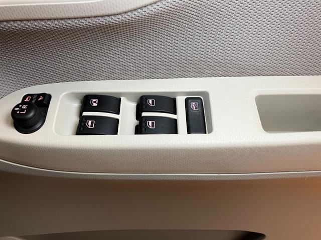 ムーヴ Xターボ SAIII サポカーSワイド適合 ドラレコ Bカメラ ステアリングスイッチ USB接続端子 ETC Pスタート 運転席シートヒーター アイドリングストップ 誤発進抑制機能 オートハイビーム キーフリー(19枚目)