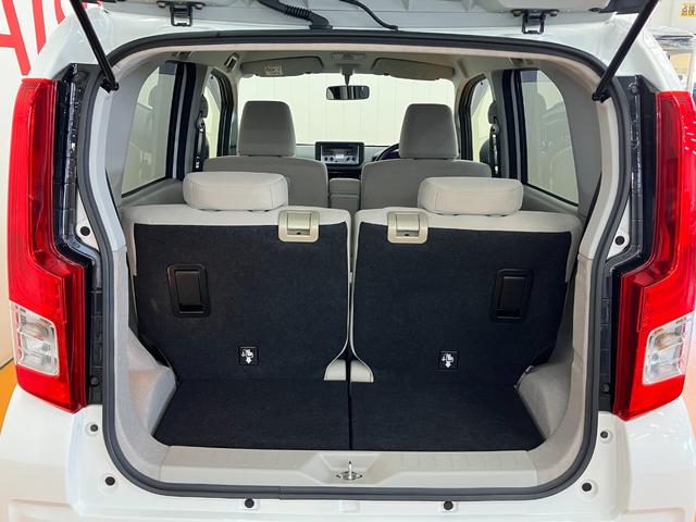 ムーヴ Ｌ　オーディオ　エアコン　アイドリングストップ　横滑り防止装置　光軸調整ダイヤル　電動格納ミラー　パワーウインドウ　キーレス（11枚目）