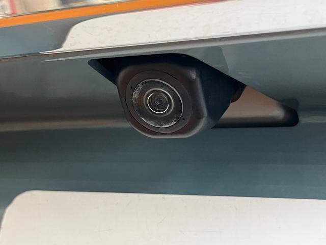 �����i�r�ƘA������o�b�N�J�����t