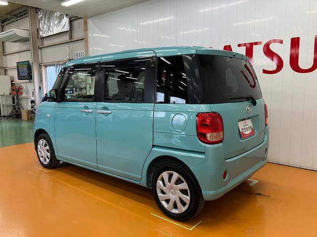 ムーヴキャンバス Ｌ　ＳＡＩＩ　スマアシ　両側スライドドア　Ｂカメラ　ステアリングスイッチ　エアコン　アイドリングストップ　横滑り防止機能　誤発進抑制機能　光軸調整ダイヤル　電動格納ミラー　パワーウインドウ　キーレス（6枚目）