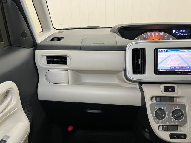 ムーヴキャンバス Ｌ　ＳＡＩＩ　スマアシ　両側スライドドア　Ｂカメラ　ステアリングスイッチ　エアコン　アイドリングストップ　横滑り防止機能　誤発進抑制機能　光軸調整ダイヤル　電動格納ミラー　パワーウインドウ　キーレス（12枚目）