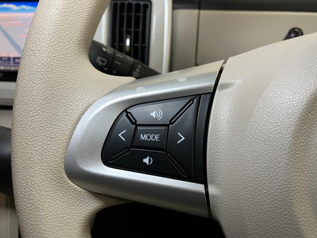 ムーヴキャンバス Ｌ　ＳＡＩＩ　スマアシ　両側スライドドア　Ｂカメラ　ステアリングスイッチ　エアコン　アイドリングストップ　横滑り防止機能　誤発進抑制機能　光軸調整ダイヤル　電動格納ミラー　パワーウインドウ　キーレス（17枚目）