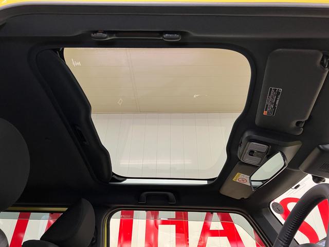 �J�������ӂ��X�J�C�t�B�[���g�b�v�B�K���X�ɂ̓X�[�p�[�t�u���h�q�J�b�g�@�\�t