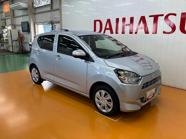 ミライース Ｘ　ＳＡＩＩＩ　サポカーＳワイド適合　エアコン　Ｂカメラ　コーナーセンサー　光軸調整ダイヤル　オートハイビーム　アイドリングストップ　横滑り防止機能　誤発進抑制機能　電動格納ミラー　パワーウインドウ　キーレス（7枚目）