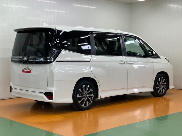 ヴォクシー S-Z 衝突被害軽減ブレーキシステム 3列シート クリアランスソナー レーダークルーズコントロール シートヒーター 電動パーキングブレーキ ダブルエアコン 後席モニター 両側オートスライドドア(8枚目)