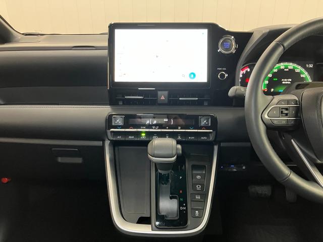 ヴォクシー S-Z 衝突被害軽減ブレーキシステム 3列シート クリアランスソナー レーダークルーズコントロール シートヒーター 電動パーキングブレーキ ダブルエアコン 後席モニター 両側オートスライドドア(13枚目)