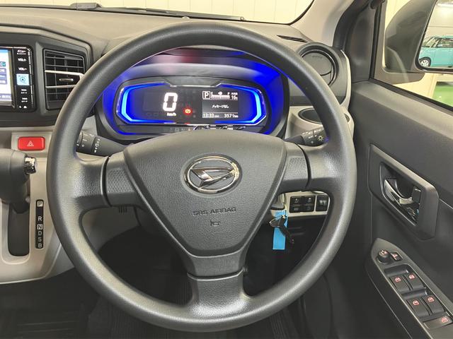 ミライース Ｘ　ＳＡＩＩＩ　サポカーＳワイド適合　エアコン　Ｂカメラ　コーナーセンサー　光軸調整ダイヤル　オートハイビーム　アイドリングストップ　横滑り防止機能　誤発進抑制機能　電動格納ミラー　パワーウインドウ　キーレス（13枚目）