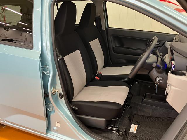 ミライース Ｘ　ＳＡＩＩＩ　サポカーＳワイド適合　エアコン　Ｂカメラ　コーナーセンサー　光軸調整ダイヤル　オートハイビーム　アイドリングストップ　横滑り防止機能　誤発進抑制機能　電動格納ミラー　パワーウインドウ　キーレス（17枚目）