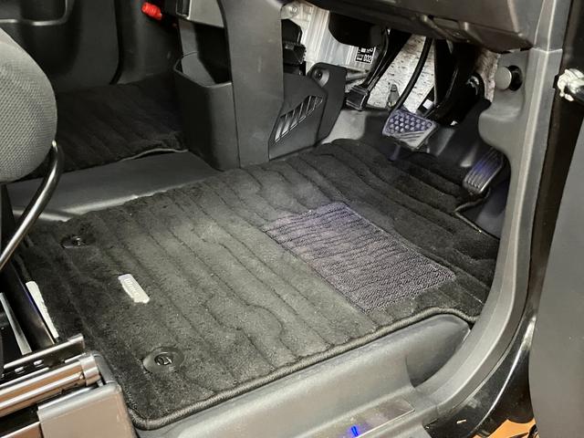 �����L�X