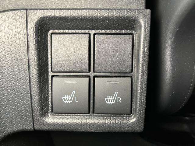 タント Ｘセレクション　サポカーＳワイド適合　ドラレコ　ミラクルオープンドア　コーナーポール　パノラマモニター対応　片側オートスライドドア　Ｐスタート　コーナーセンサー　シートヒーター　ステアリングスイッチ　ＵＳＢ接続端子（18枚目）