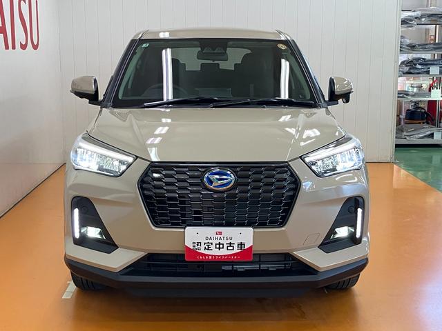 ロッキー プレミアムG HEV サポカーSワイド適合 ハイブリッド車 電動パーキングブレーキ パノラマモニター対応 USB接続端子 ステアリングスイッチ 全車速追従機能付ACC シートヒーター S-ペダル コーナーセンサー(4枚目)