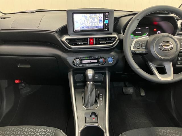 ロッキー プレミアムG HEV サポカーSワイド適合 ハイブリッド車 電動パーキングブレーキ パノラマモニター対応 USB接続端子 ステアリングスイッチ 全車速追従機能付ACC シートヒーター S-ペダル コーナーセンサー(12枚目)