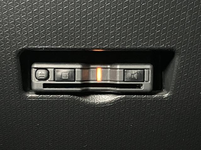 タント カスタムＲＳ　サポカーＳワイド適合　ドラレコ　ミラクルオープンドア　両側オートスライドドア　電動パーキングブレーキ　ステアリングスイッチ　シートヒーター　パノラマモニター対応　コーナーセンサー　キーフリー（21枚目）